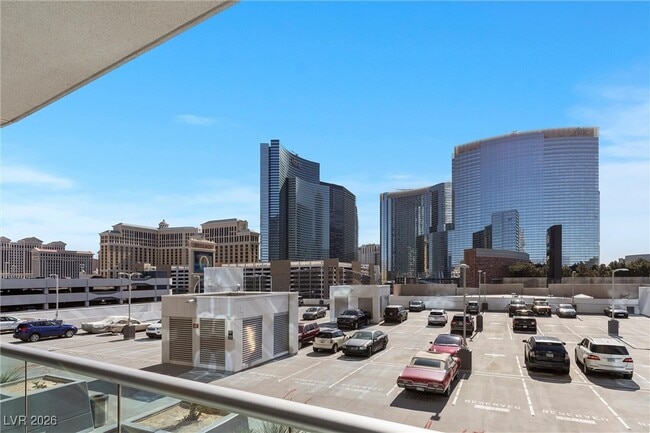 Building Photo - 4525 Dean Martin Dr