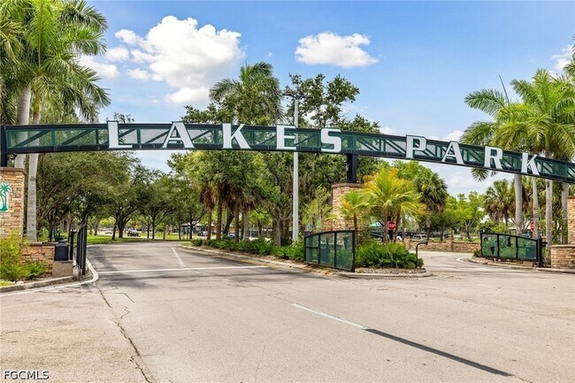 Building Photo - 15126 Parkside Dr