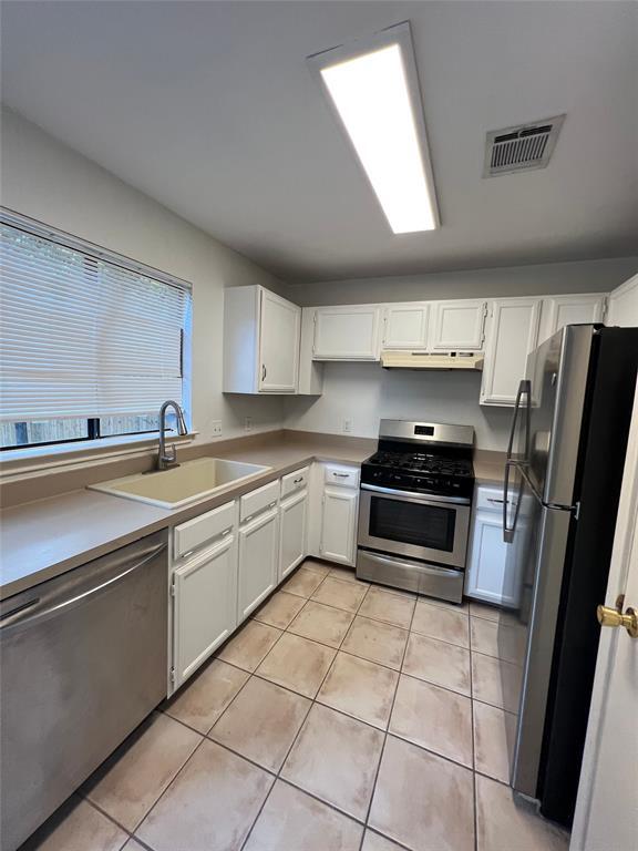 Building Photo - 12311 Little Fatima Ln