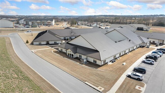 Building Photo - 51 Countryside Cir