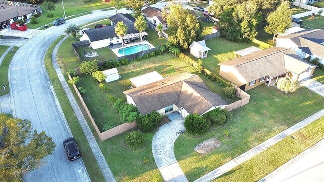 Building Photo - 411 Parson Brown Way