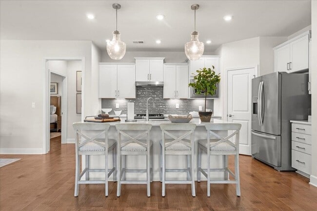 Building Photo - 1021 Leeward Run Trl