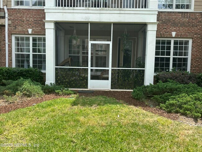 Building Photo - 11251 Campfield Dr