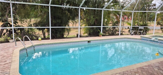 Building Photo - 505 Causeway Dr