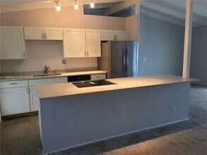 Building Photo - 2507 Andros Ln