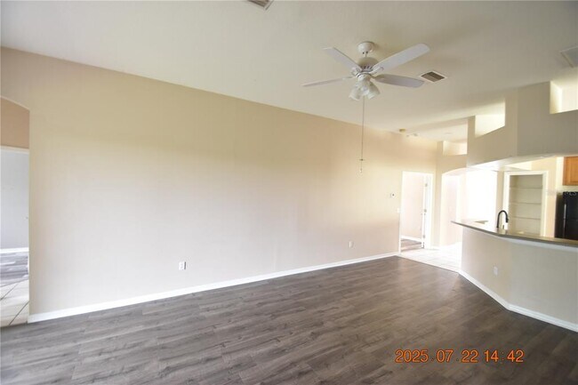 Building Photo - 11321 Flora Springs Dr