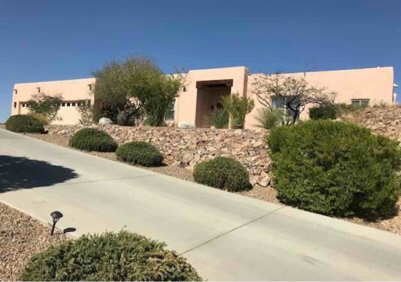 Building Photo - 3046 W Salvia Dr
