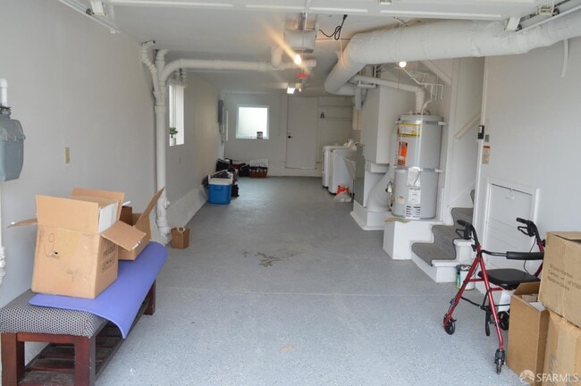 Building Photo - 87 Lakemont Dr