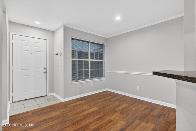 Building Photo - 100 Ironwood Dr