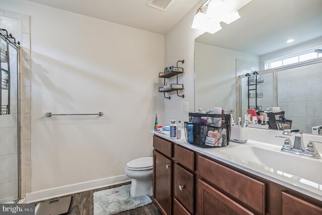 Building Photo - 28 Sparrow Cir