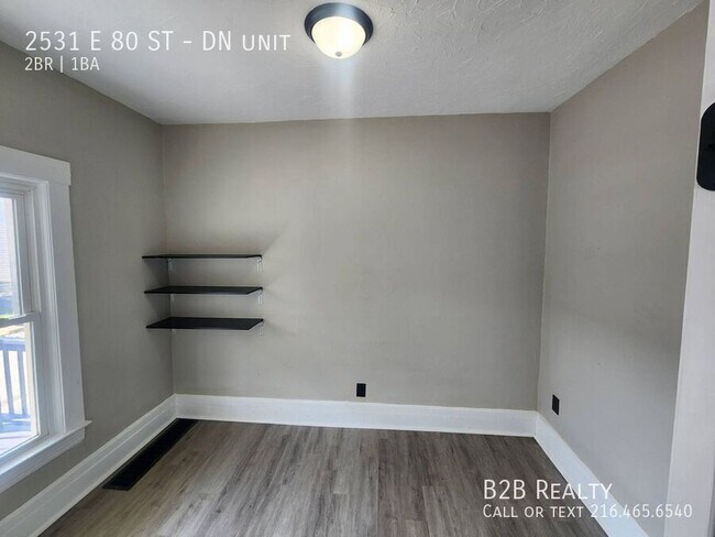 Building Photo - 2531 E 80th St