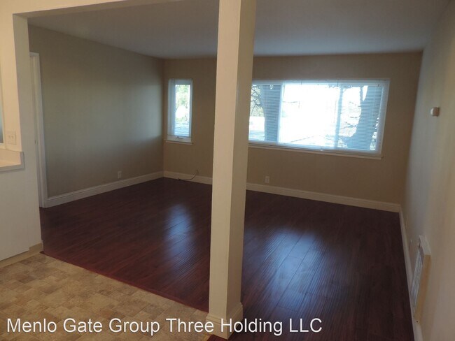 Building Photo - 3618 Alameda de las Pulgas