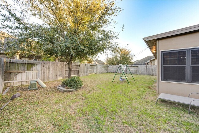 Building Photo - 11227 Dunstan Hill Dr