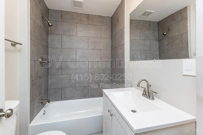 Building Photo - 4604 Glenshade Ave