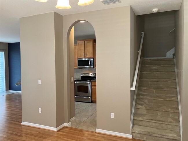 Building Photo - 7001 Interbay Blvd