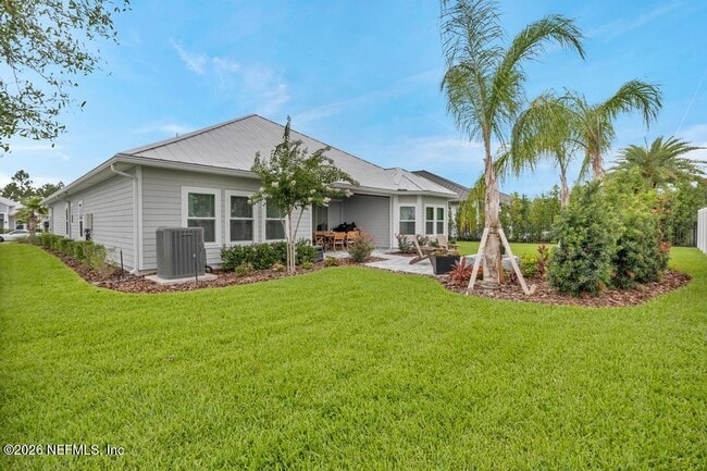Building Photo - 221 Marquesa Cir