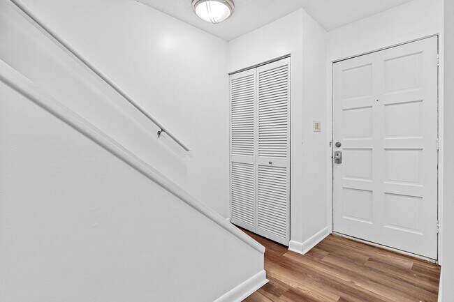 Building Photo - 3506 Prestwick Dr