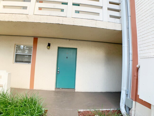 Building Photo - 3207 NW 103rd Terrace