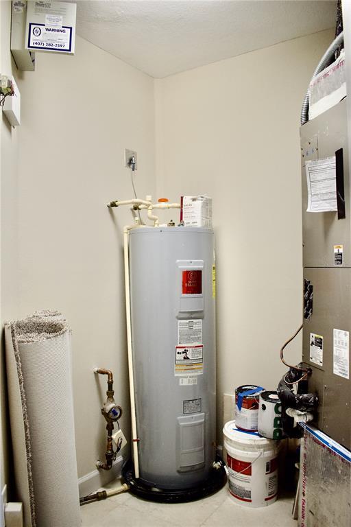 Building Photo - 8761 The Esplanade