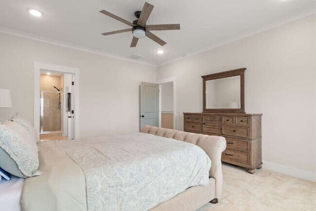 Building Photo - 115 Winding Branch Dr