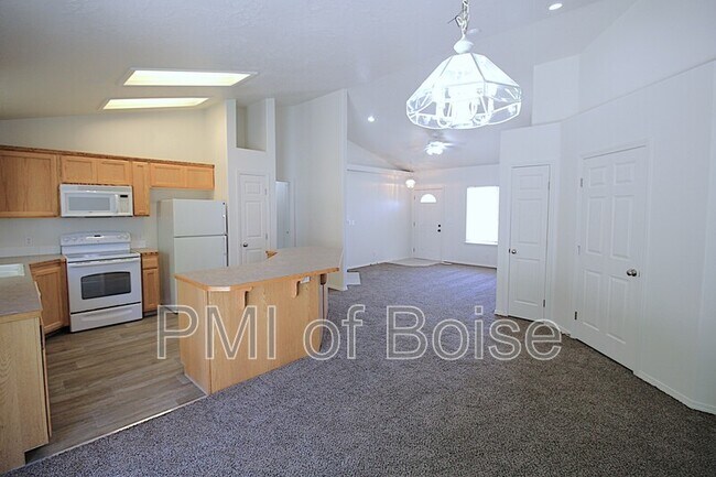 Building Photo - 9066 W Cannel Island St