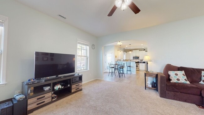 Building Photo - 5 Bedroom Home in Carolina Forest