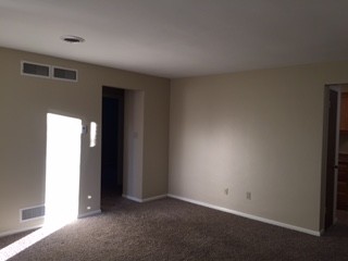 Family Room - 308 Miller Ave