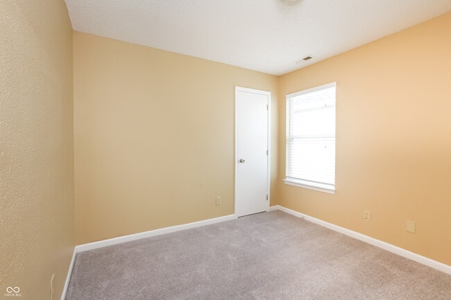 Building Photo - 1180 Odell Ln