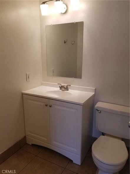 Building Photo - 16932 Limelight Cir