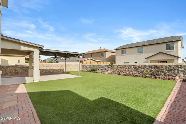 Building Photo - 14708 Tierra Garcia Dr