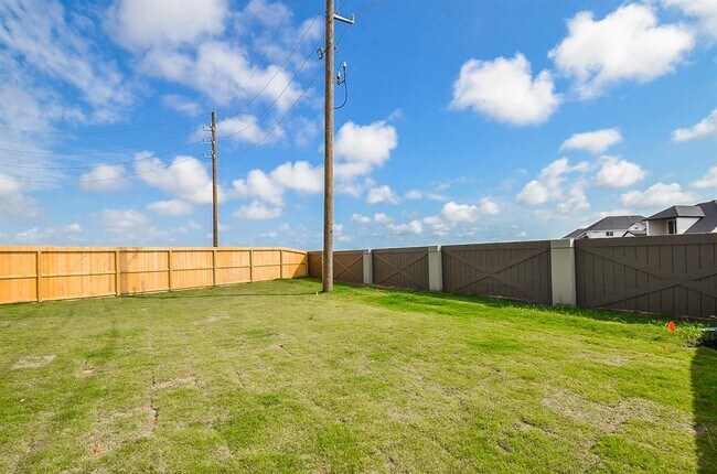 Building Photo - 2830 Berry Basket Trl