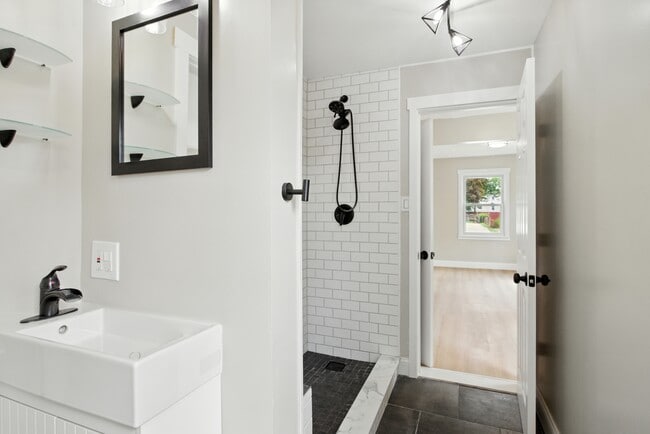 Building Photo - 23147 Vance Ave