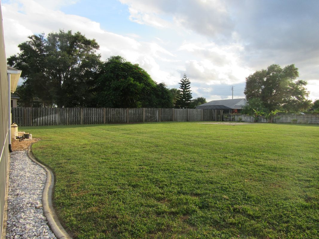 Building Photo - 1804 Abbeyridge Dr