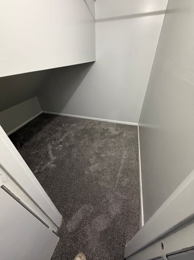 Building Photo - New Property!!