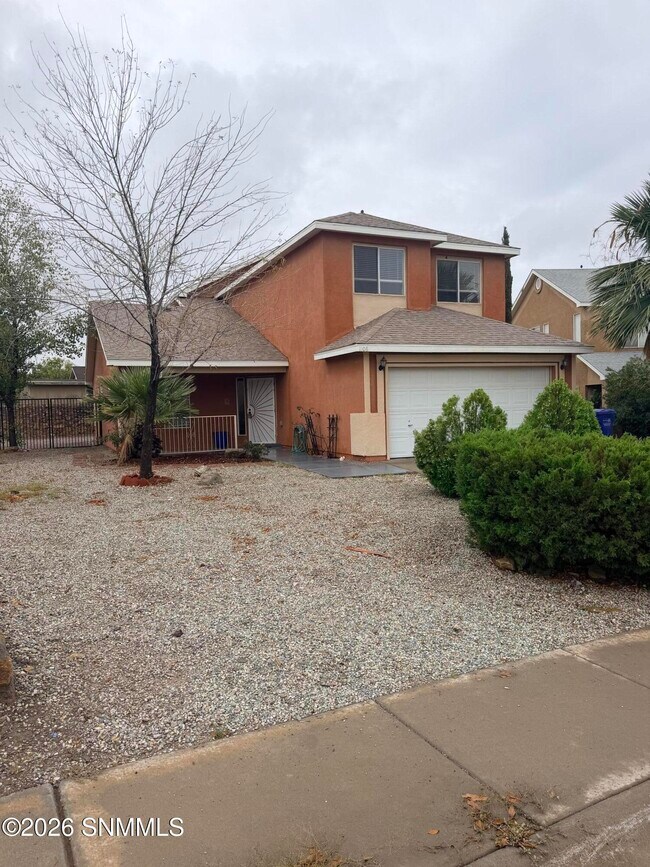 Building Photo - 1108 Kilbourne Hole Dr
