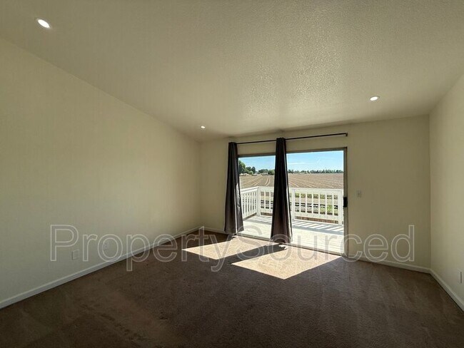 Building Photo - 1520 Andrew St