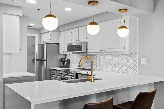 Building Photo - 3404 American Dr