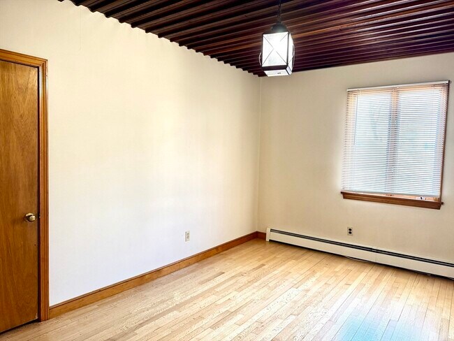 Building Photo - 5 Ingalls Terrace