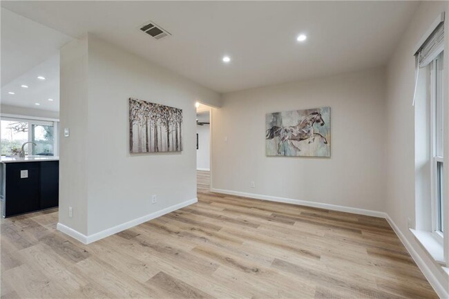 Building Photo - 4502 Malaga Dr