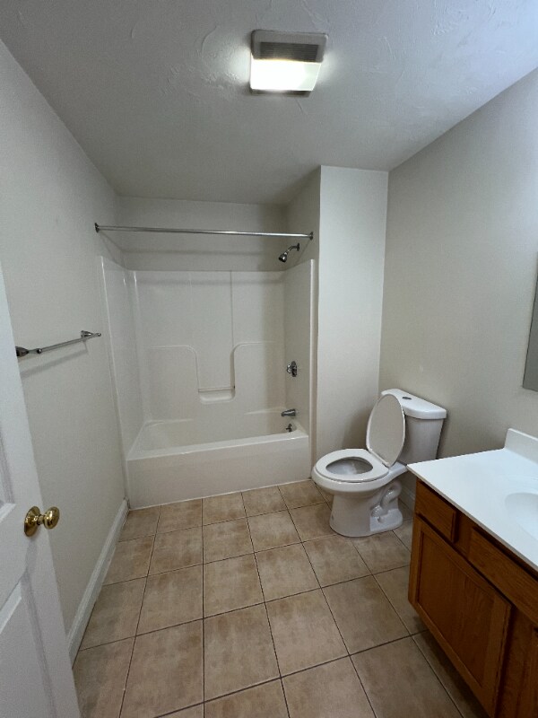 Building Photo - 12 Pratt St