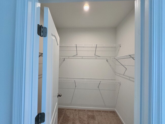 Building Photo - 3140 Eton Pl