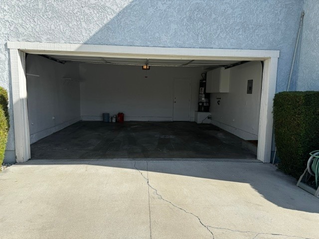 ATTACHED GARAGE - 14439 Rosecrans Ave