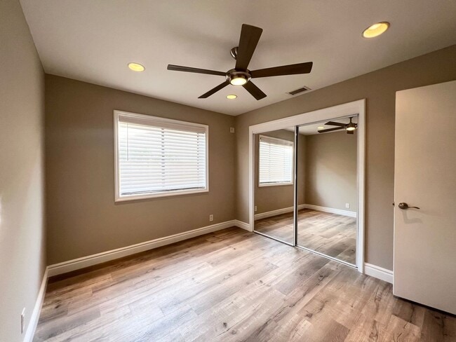 Building Photo - Single Story 3 Bedroom House in South Oceanside