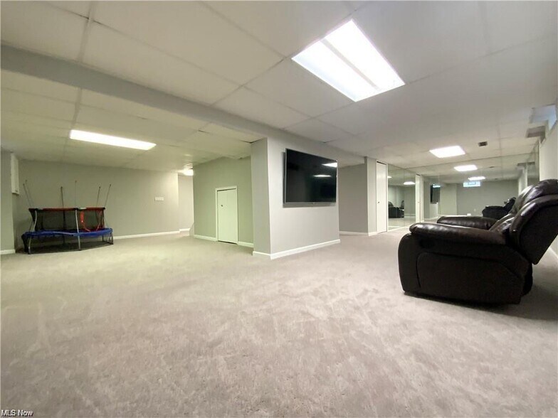 Building Photo - 37445 Fawn Path Dr