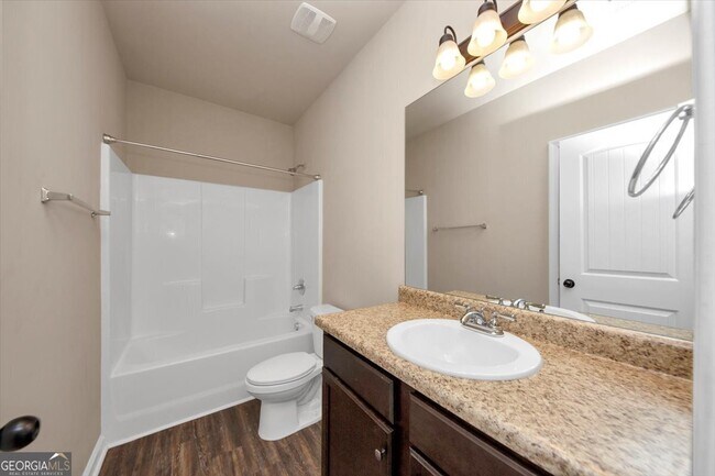 Building Photo - 2375 Walker Dr