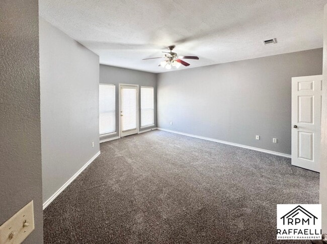 Building Photo - Pleasant Grove Townhouse for rent!