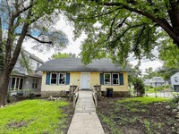 Building Photo - 2401 E 69th Terrace