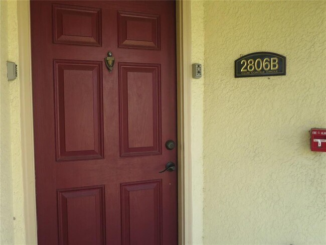 Building Photo - 2806 Club Cortile Cir