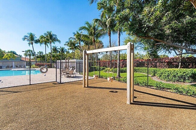 Building Photo - 3441 Oakmont Estates Blvd