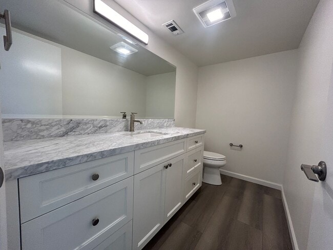 Building Photo - Spacious Newly Remodeled Townhome in Bonsall, CA